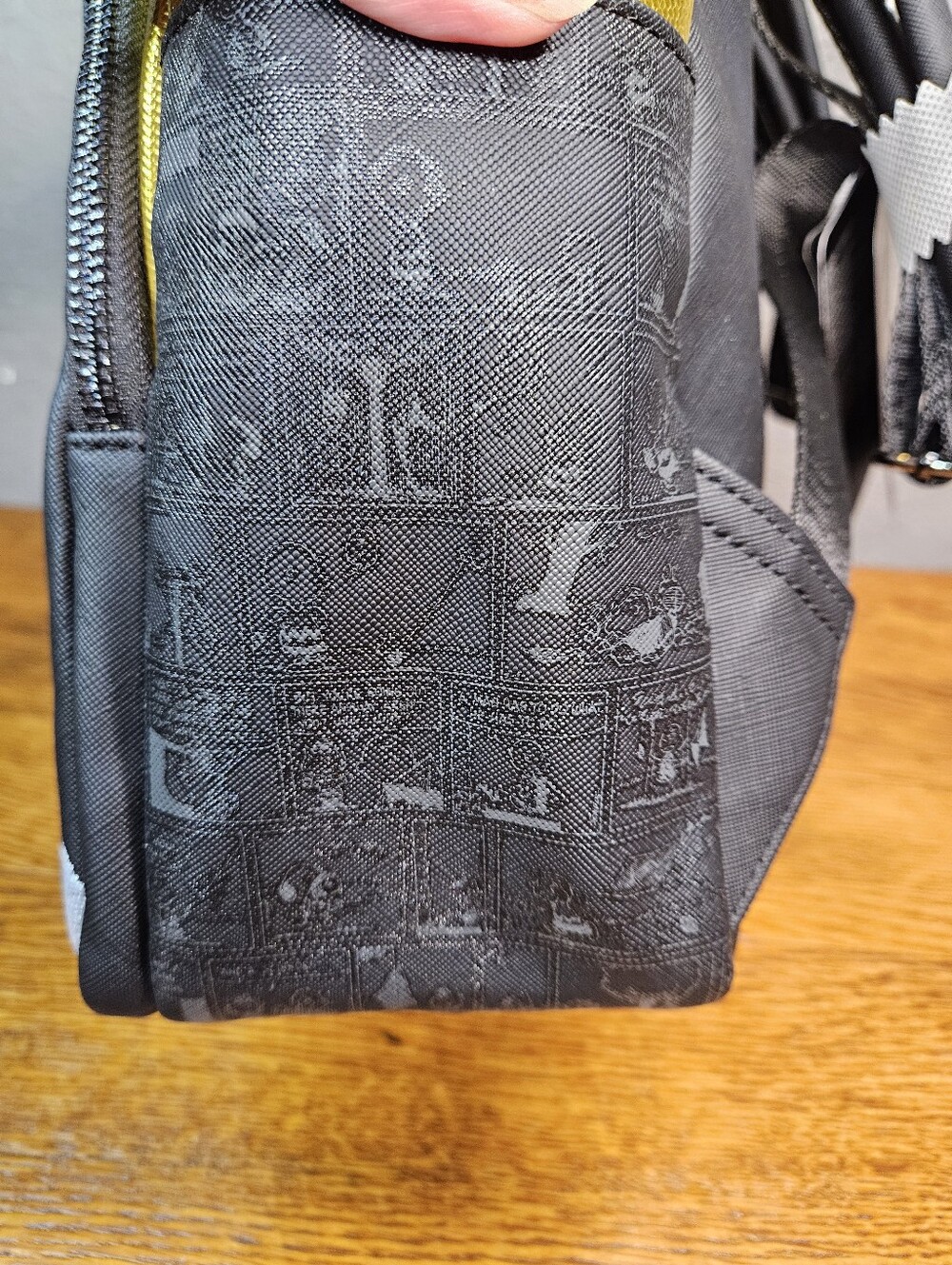Loungefly Peanuts 75th Anniversary Mini Backpack - Picture 8 of 11